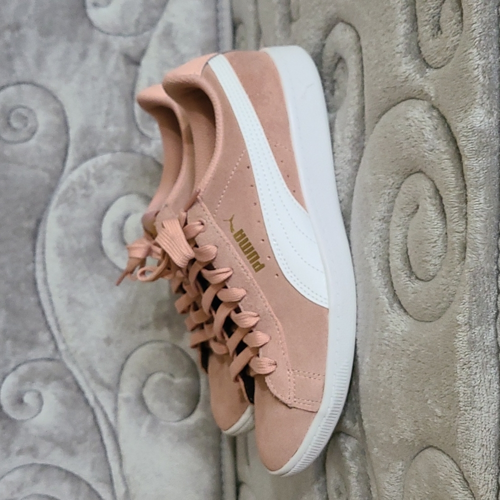 Puma Women's Pink Suede Sneakers